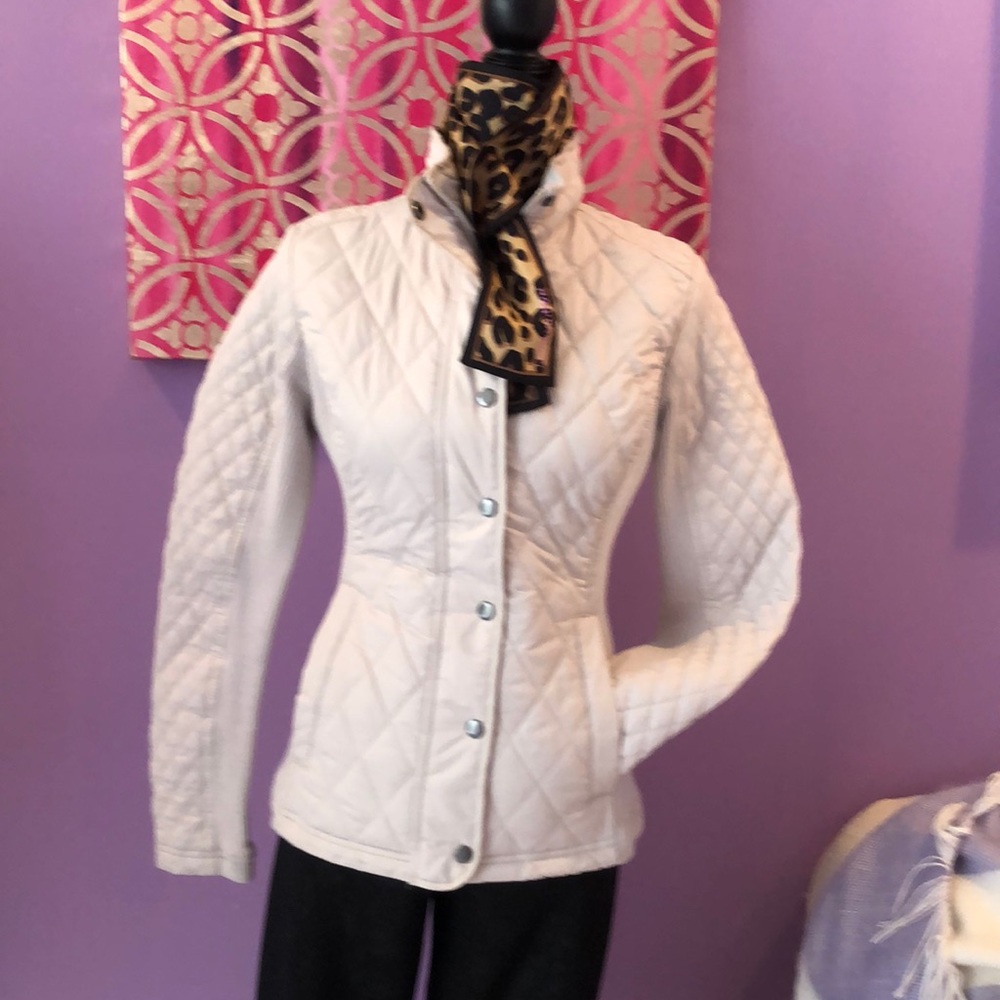 Quilted light weight spring/fall jacket